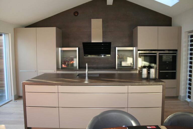 LANO in Stone Grey, in Cambridge