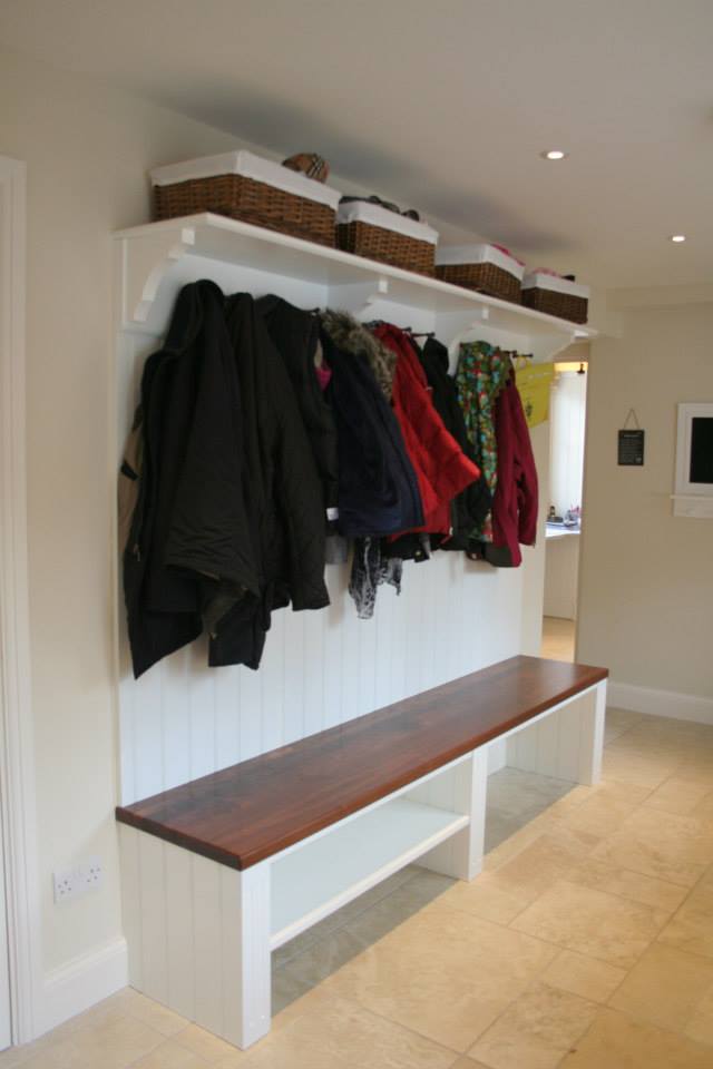 Penshurst, painted and in walnut — a Stoneham kitchen by Kitchensmiths (photograph 3 of 5)
