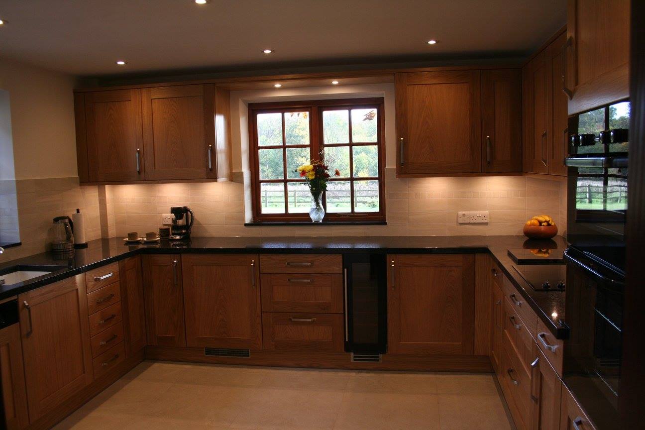 Aspen, with granite — a Stoneham kitchen by Kitchensmiths, with granite worktops (photograph 2 of 6)