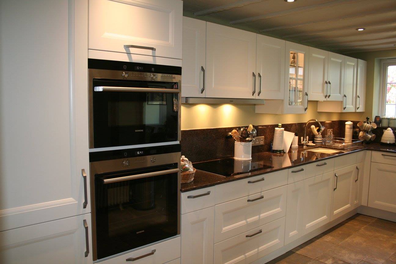 Traditional, in Antique Labrador — a kitchen by Kitchensmiths (photograph 1 of 8)