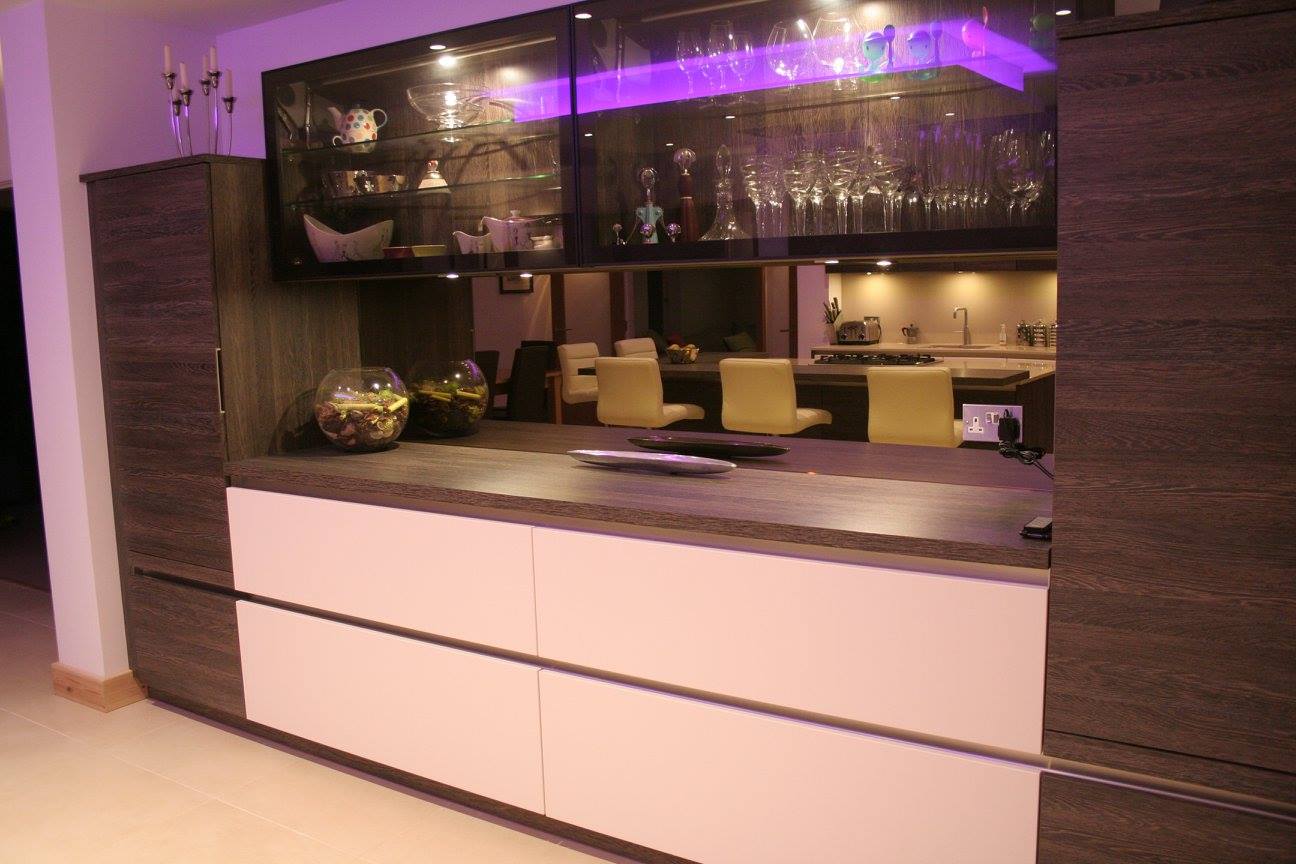 Handleless, fully specified — a kitchen by Kitchensmiths, with silestone worktops (photograph 8 of 8)
