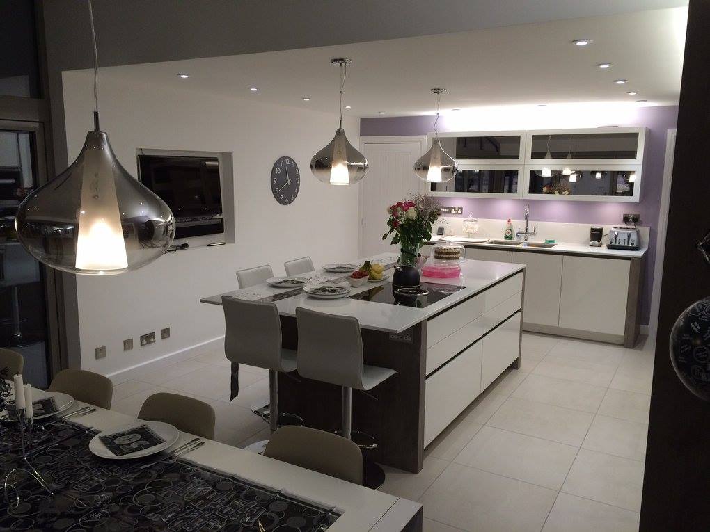 Miele and Silestone — a BAX kitchen by Kitchensmiths, with silestone worktops (photograph 2 of 9)