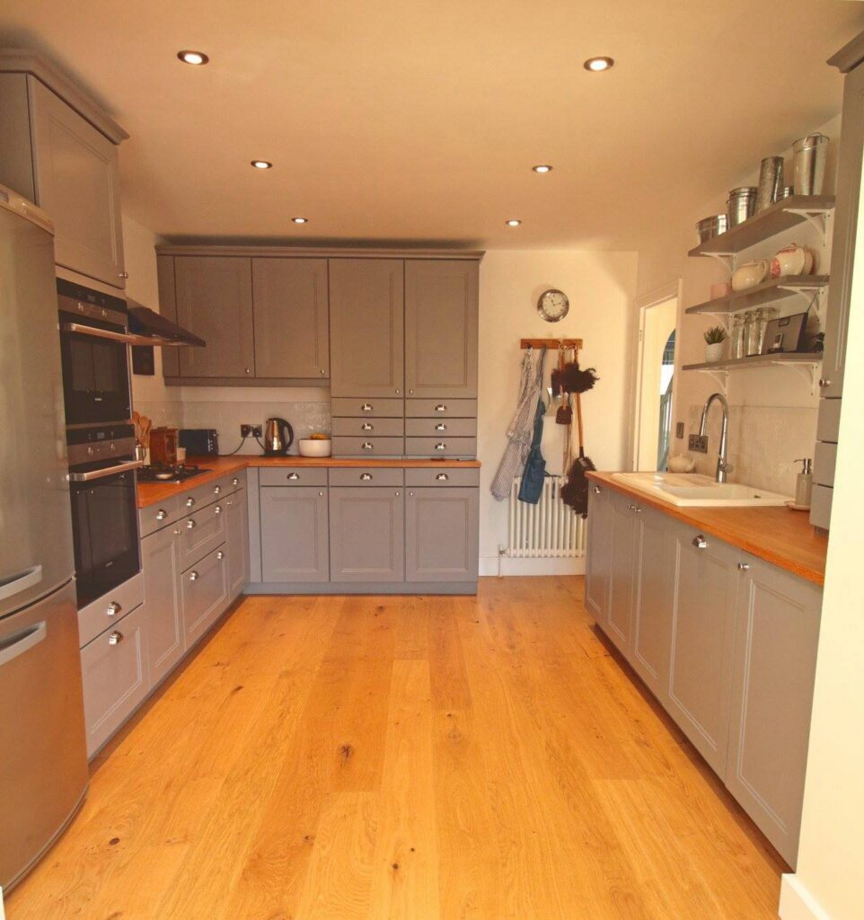 Solid oak worktop — a kitchen by Kitchensmiths, with solid oak worktops (photograph 4 of 5)
