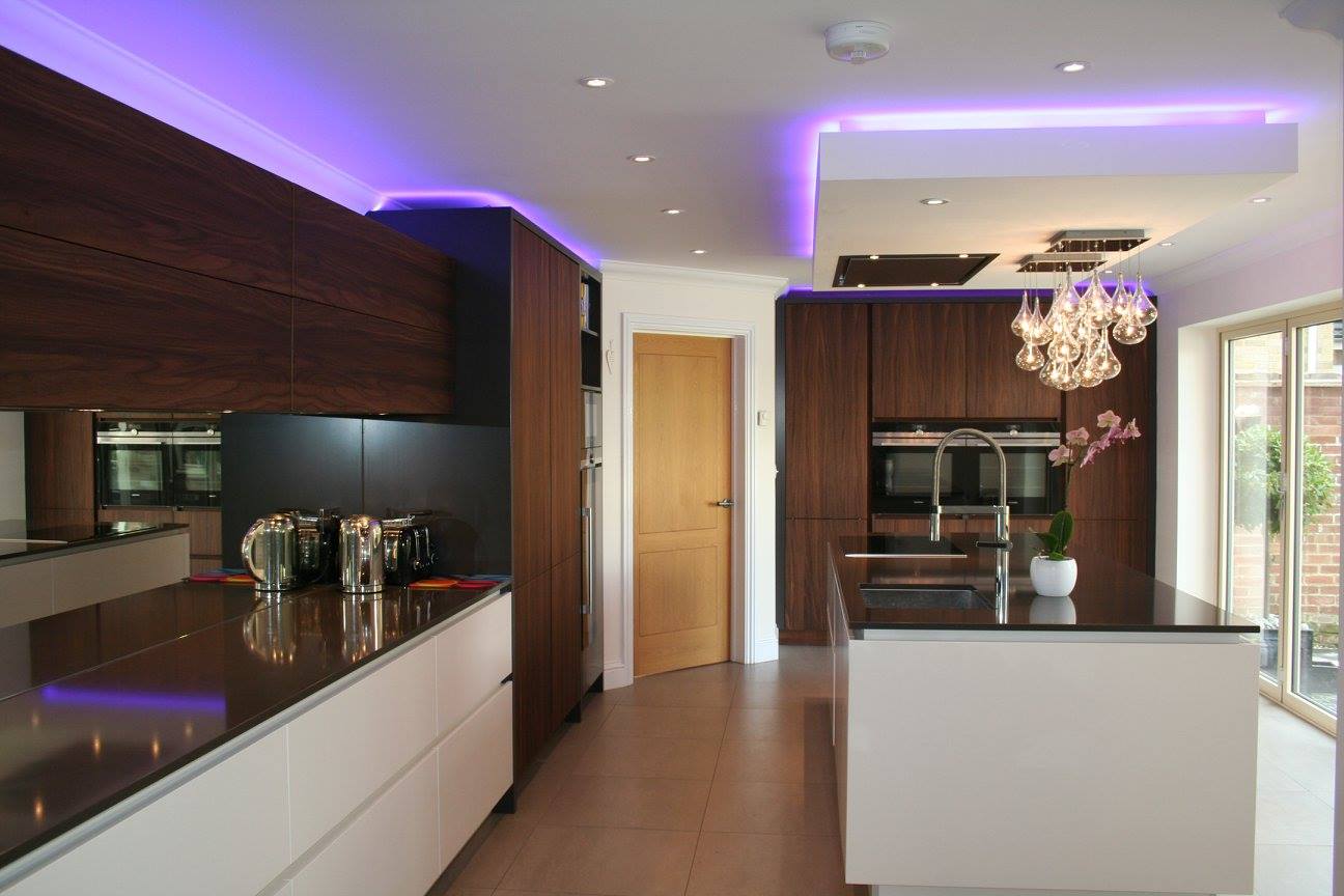 Handleless Tetra, with Silestone Merope — a BAX kitchen by Kitchensmiths, with silestone Merope worktops (photograph 9 of 13)