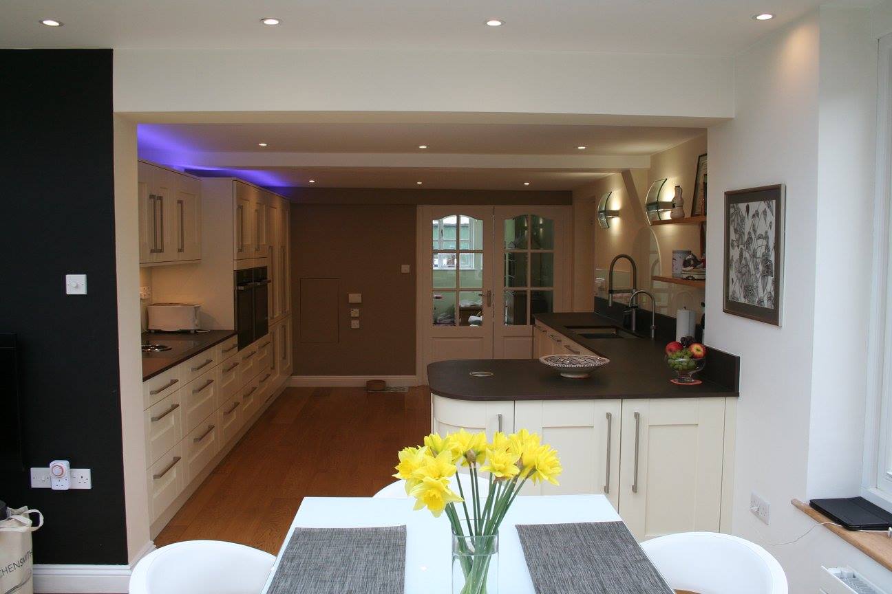 Traditional shaker, with colour-change lighting — a Stoneham kitchen by Kitchensmiths (photograph 4 of 8)