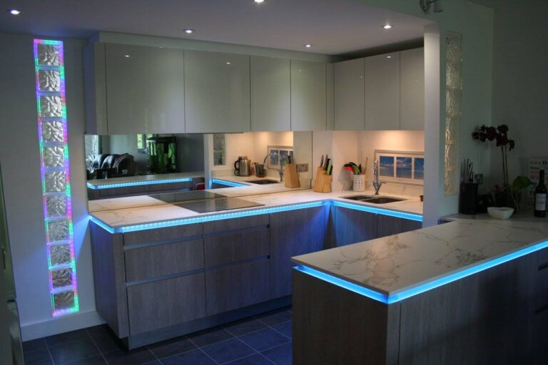 TIO, with Dekton Aura and feature lighting
