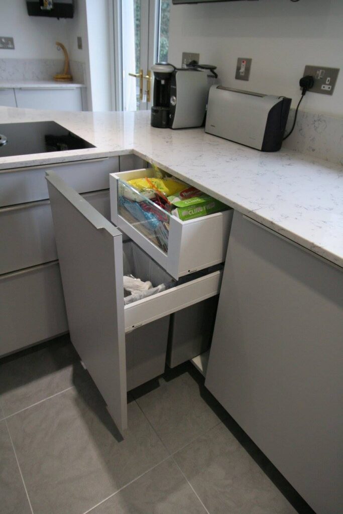 Zero, with Silestone — a Rational kitchen by Kitchensmiths, with silestone worktops (photograph 5 of 5)
