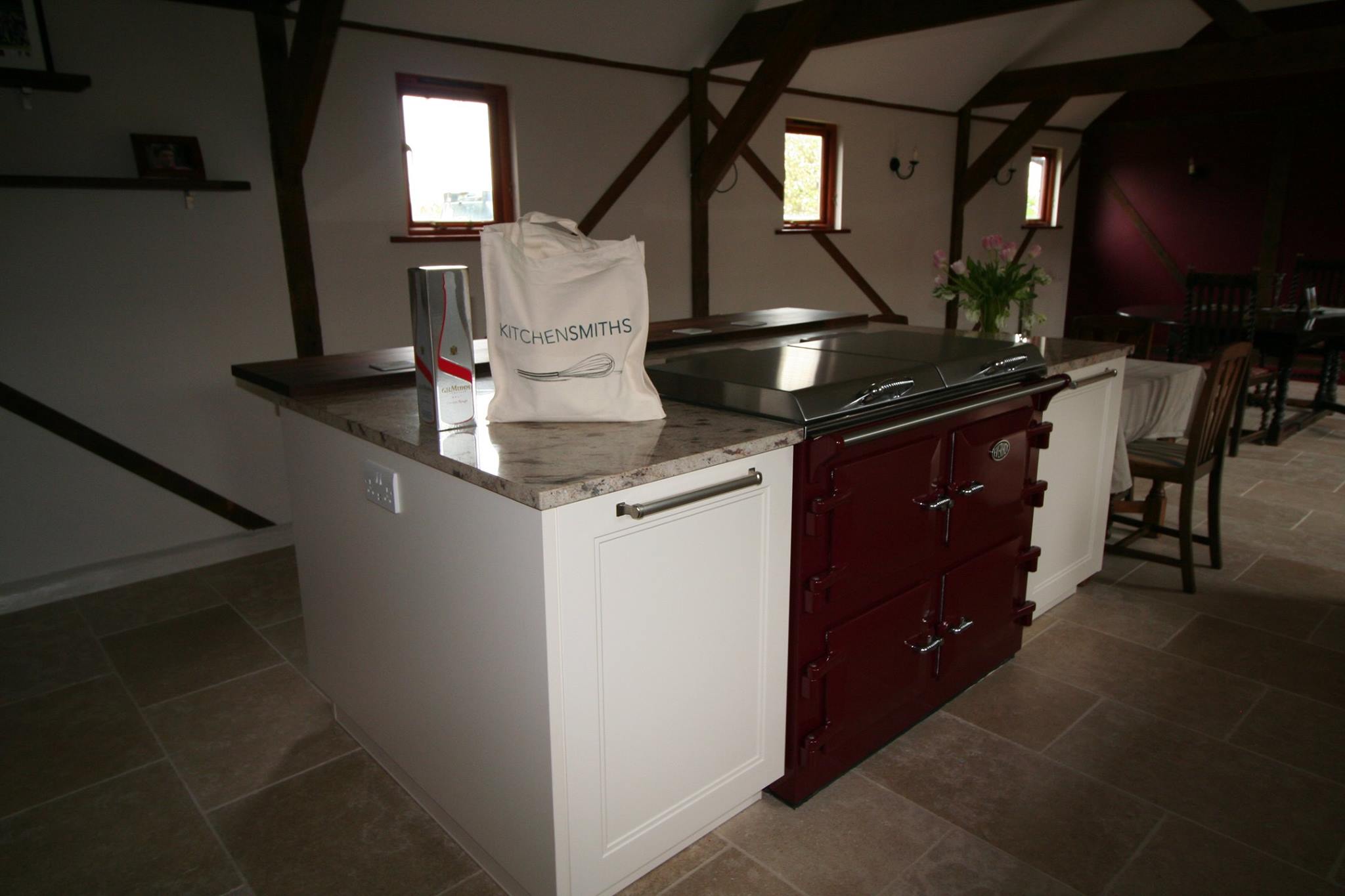 Another German kitchen by Kitchensmiths — a kitchen by Kitchensmiths (photograph 3 of 3)