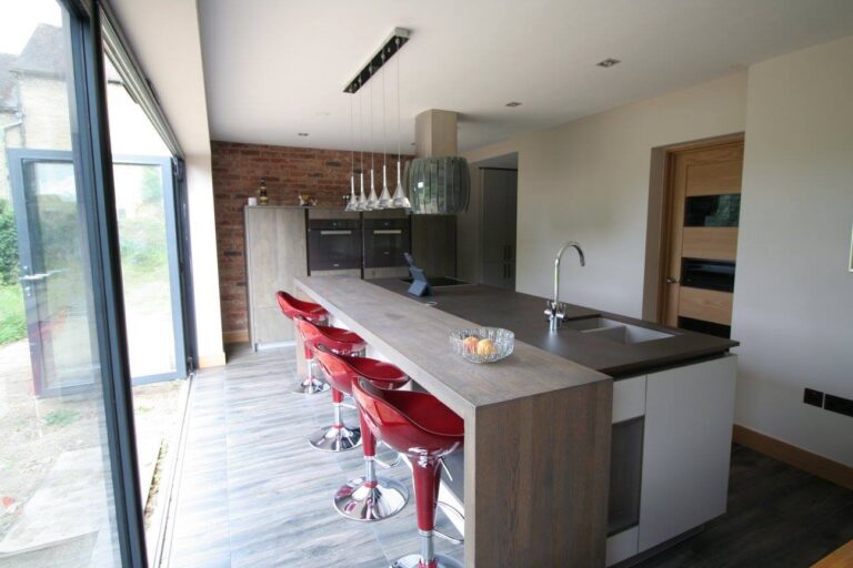 Sleek German kitchen with Dekton worktops