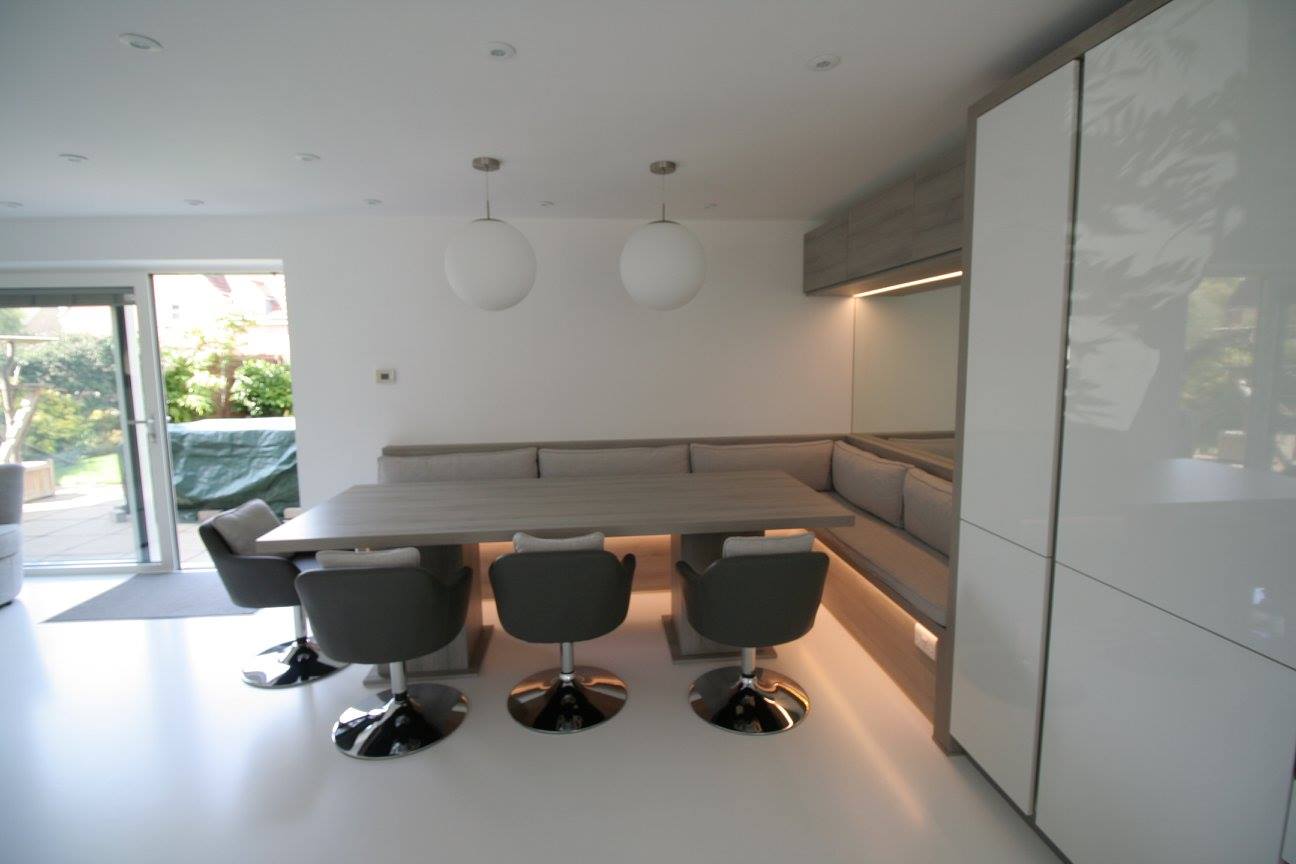 Como, with Blanco Zeus — a Störmer kitchen by Kitchensmiths, with silestone worktops (photograph 5 of 7)