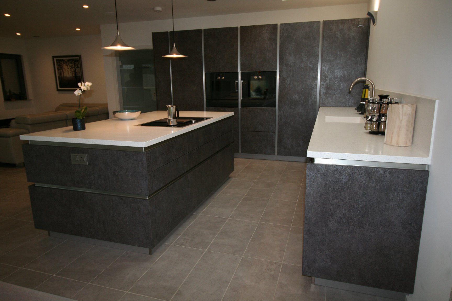 Handleless Ferro Titan — a Störmer kitchen by Kitchensmiths (photograph 3 of 9)