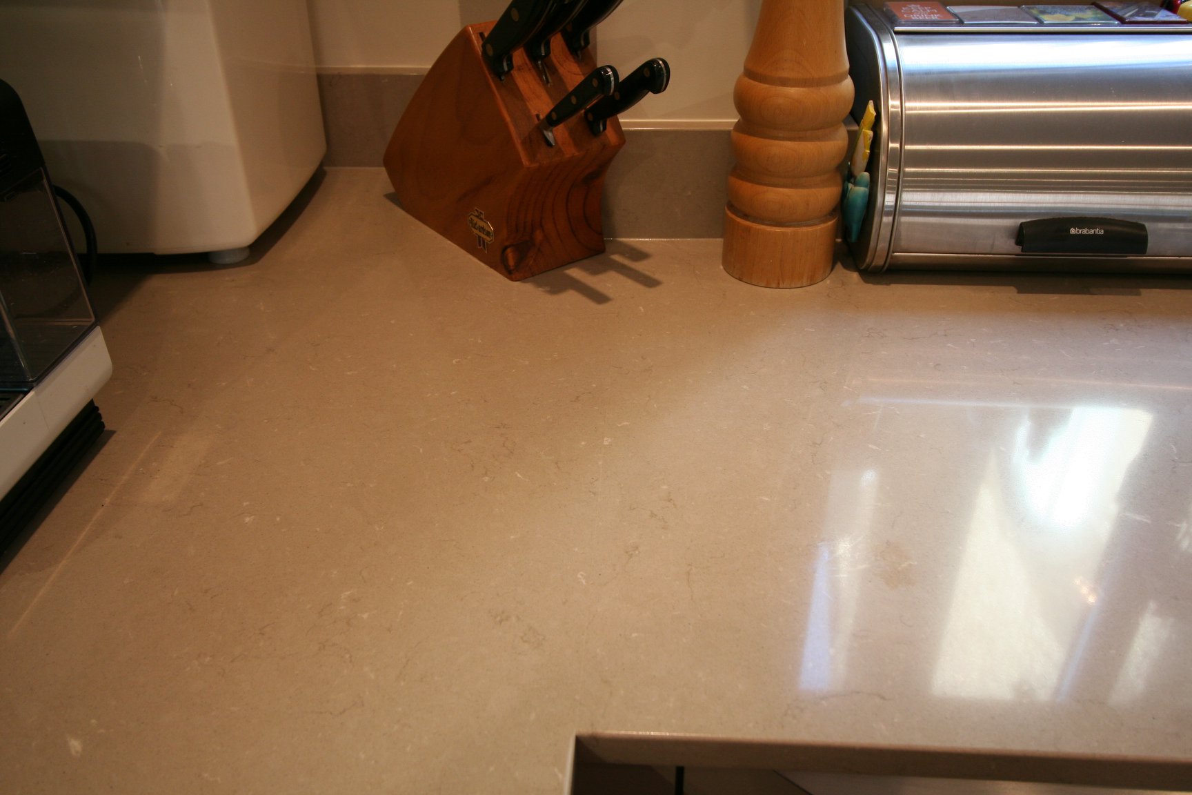 Mahlzeit in Pearly Oak and Stone Grey — a Rational kitchen by Kitchensmiths (photograph 5 of 6)