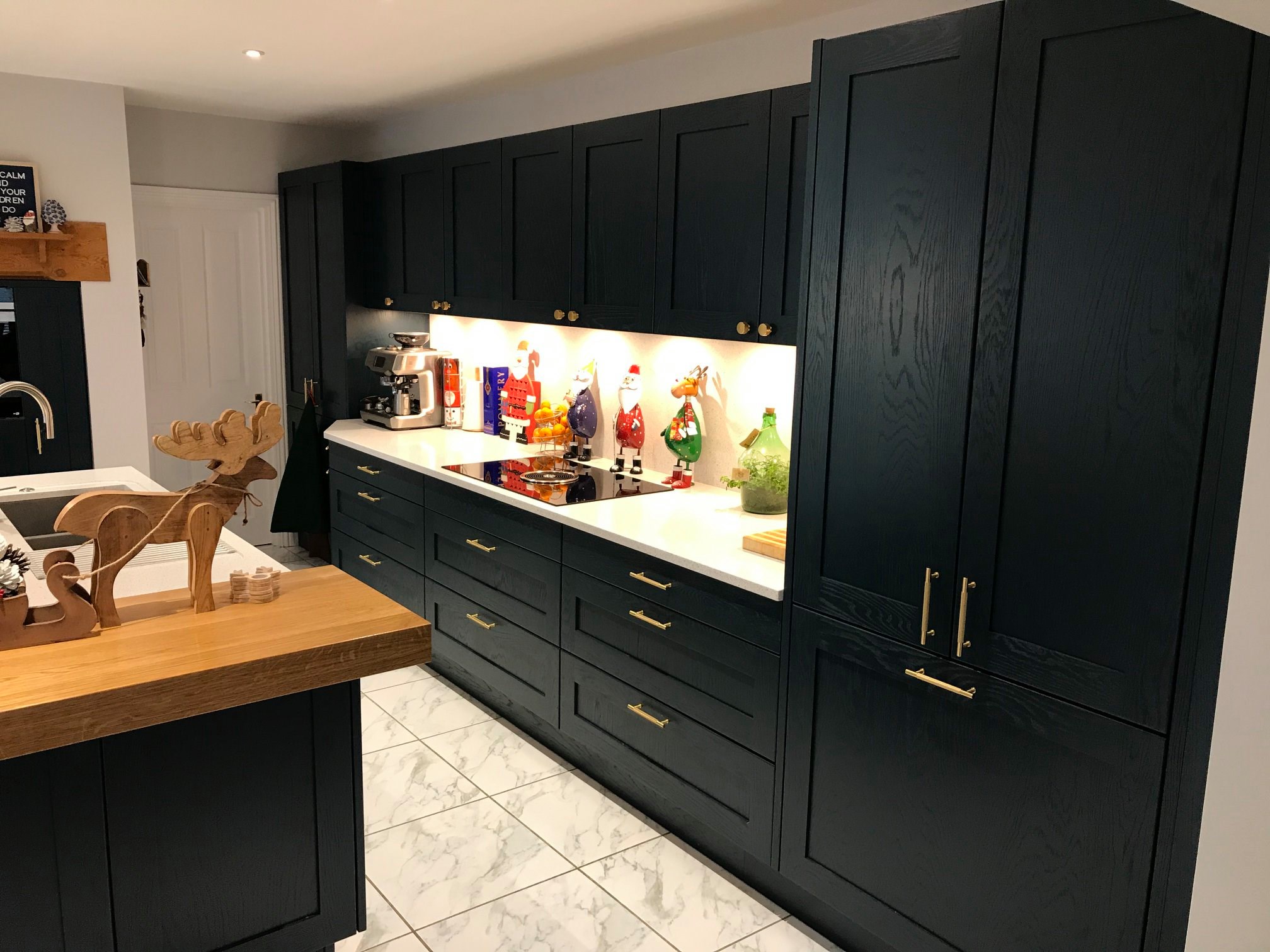 Blue Hague painted oak, and handmade brass — a Stoneham kitchen by Kitchensmiths (photograph 5 of 5)