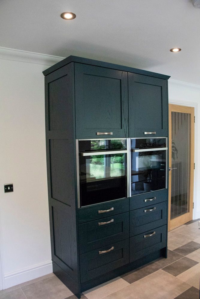 Hague Blue and Dove Grey, painted oak — a Stoneham kitchen by Kitchensmiths, with silestone worktops (photograph 2 of 6)