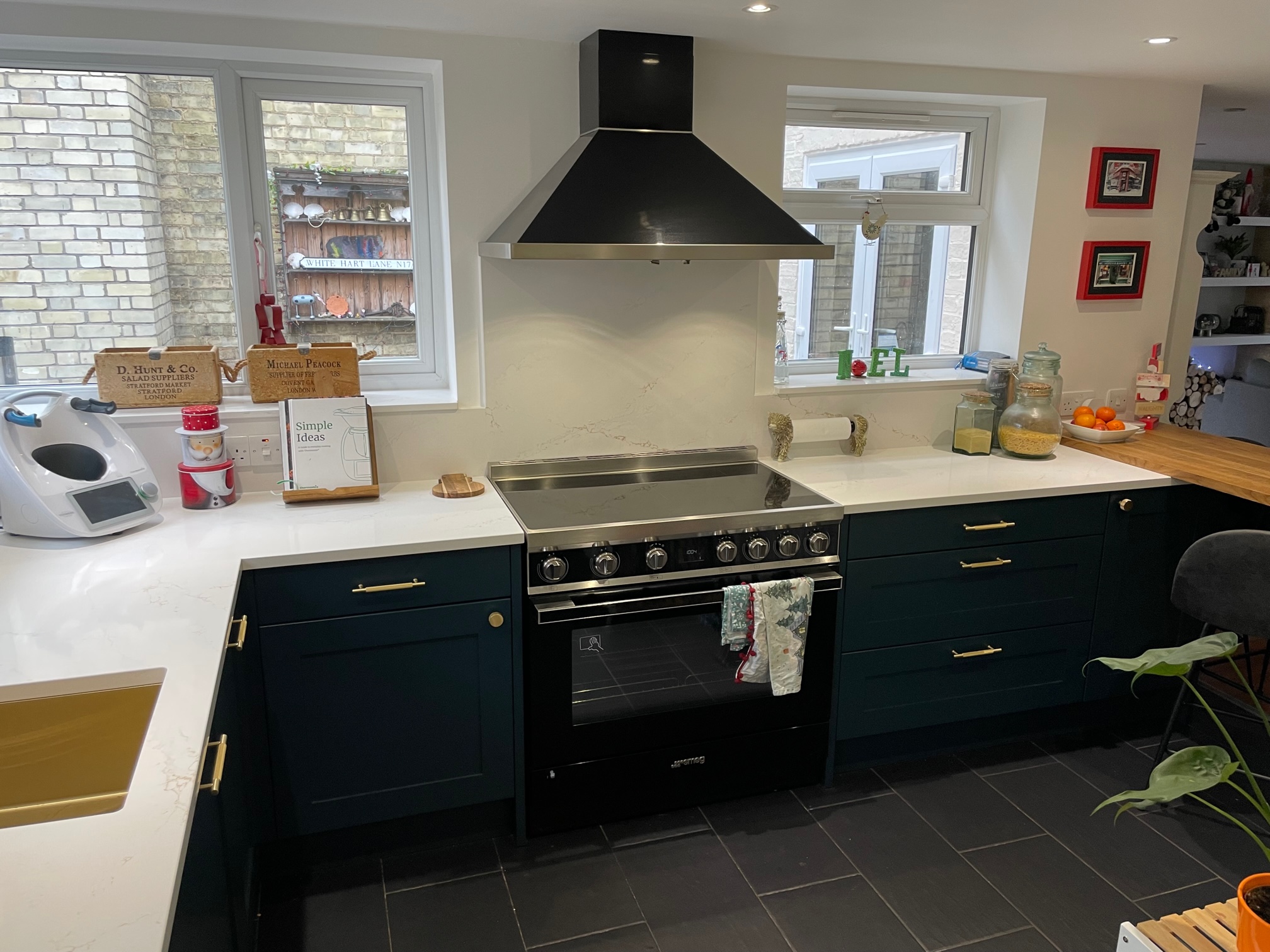 Everything, in one kitchen — a Stoneham kitchen by Kitchensmiths, with silestone Ethereal Glow worktops (photograph 1 of 5)