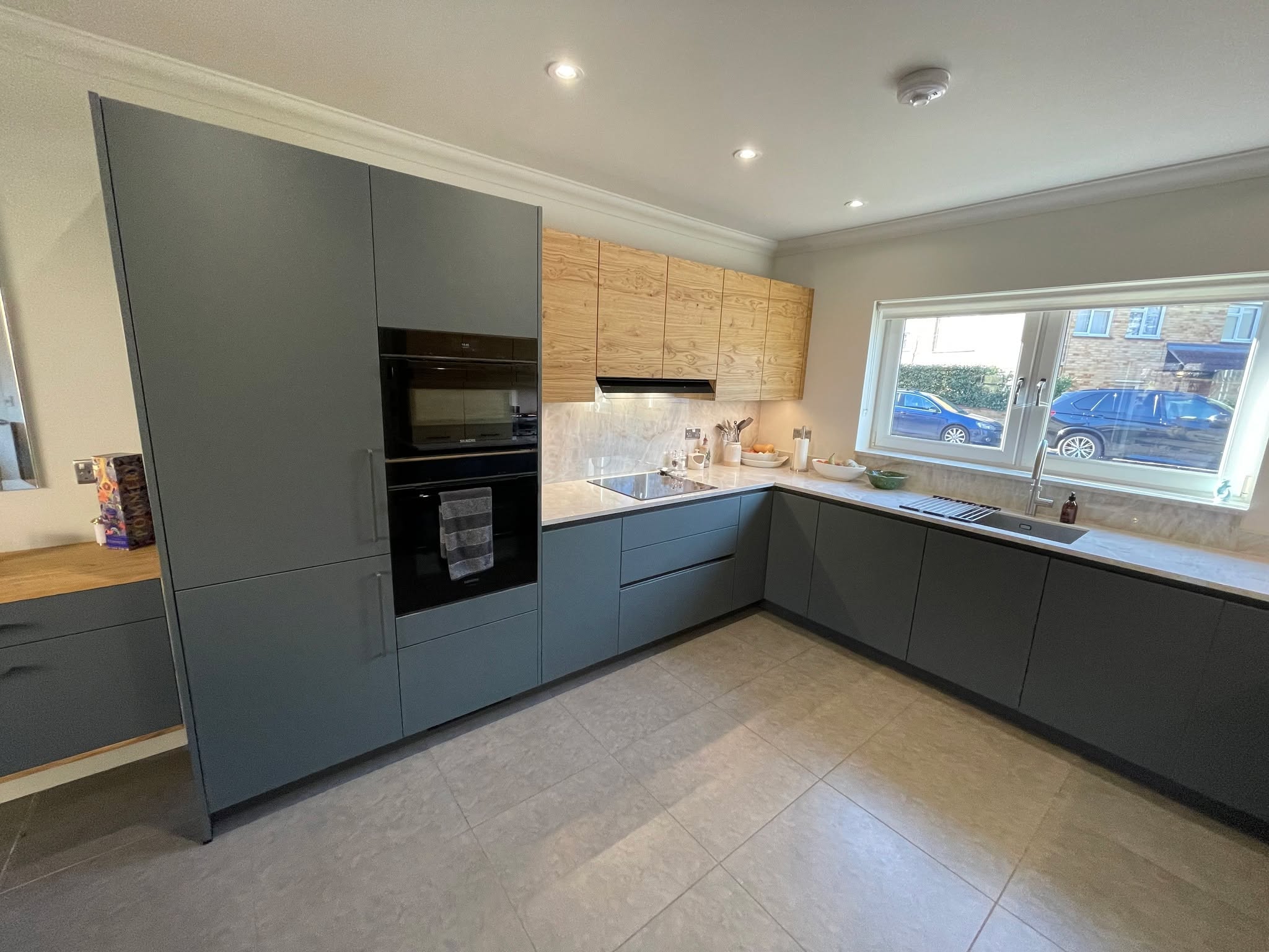 Fenix and rich contrast — a Sachsenküchen kitchen by Kitchensmiths (photograph 7 of 7)