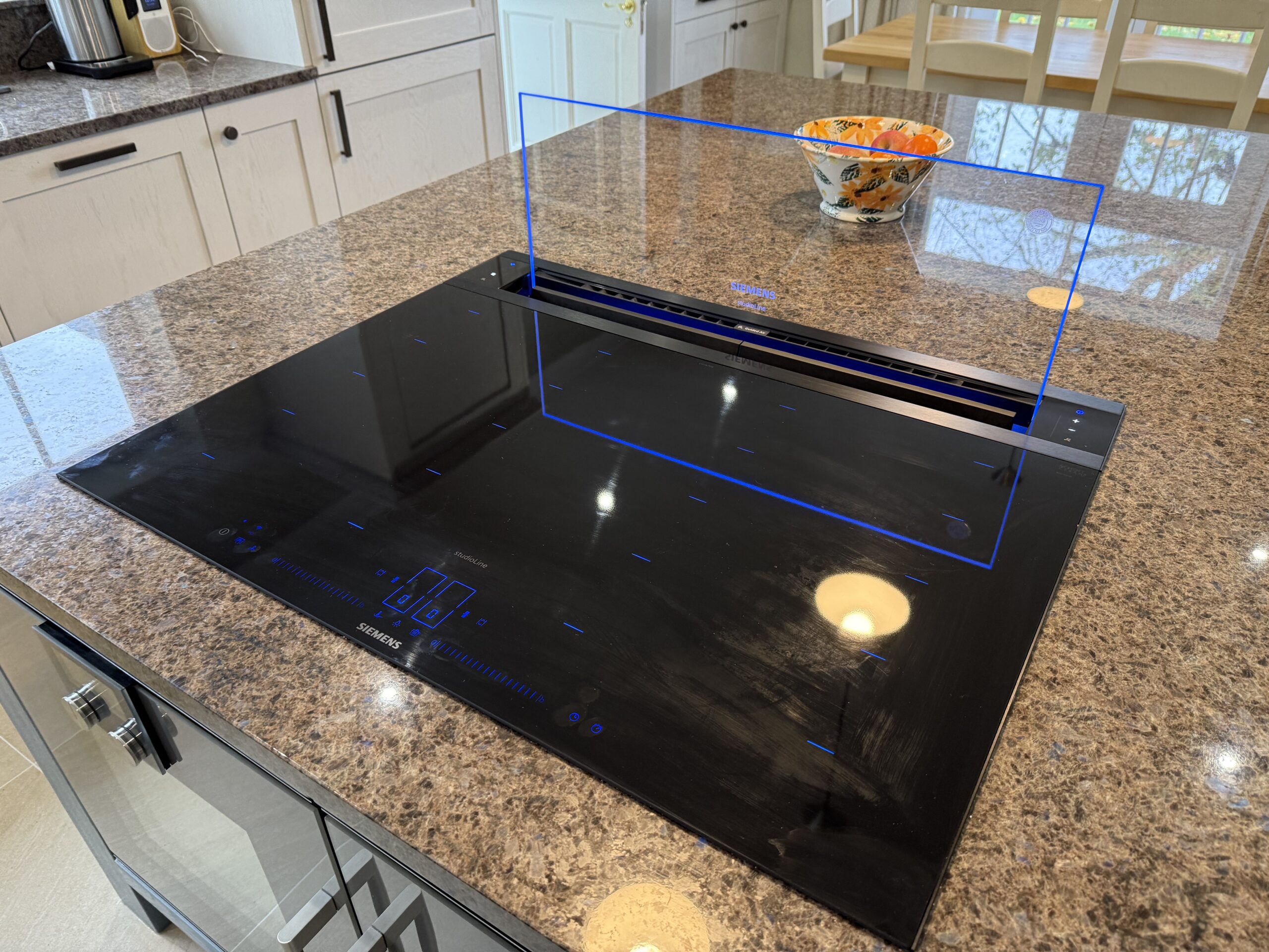 Cashmere and Aegean Blue, under Antique Labrador — a Stoneham kitchen by Kitchensmiths (photograph 9 of 9)